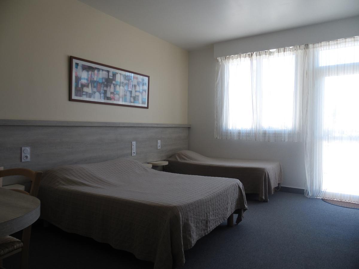 Hotel Du Petit Matelot Сен-Пьер-Киберон Экстерьер фото